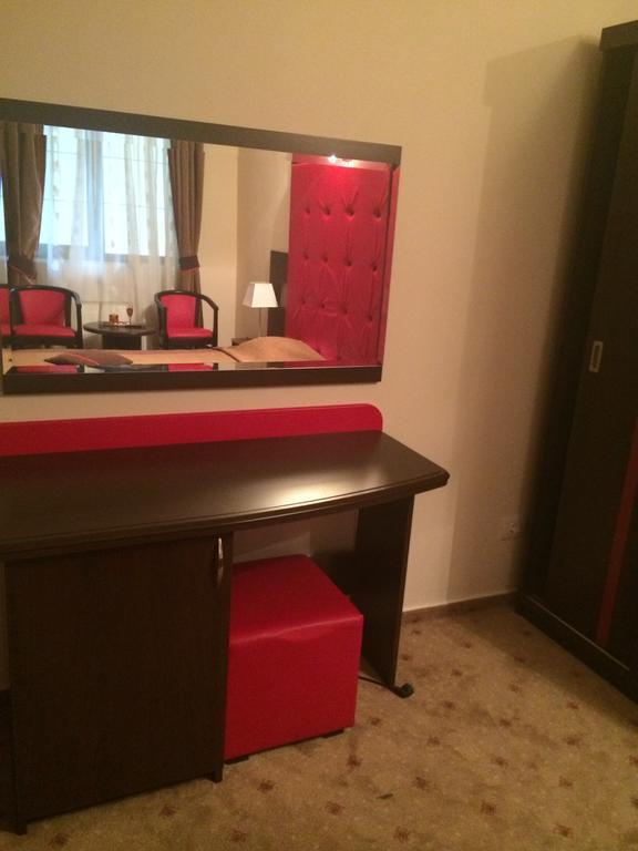 Hotel Fiama Otelu Rosu ห้อง รูปภาพ